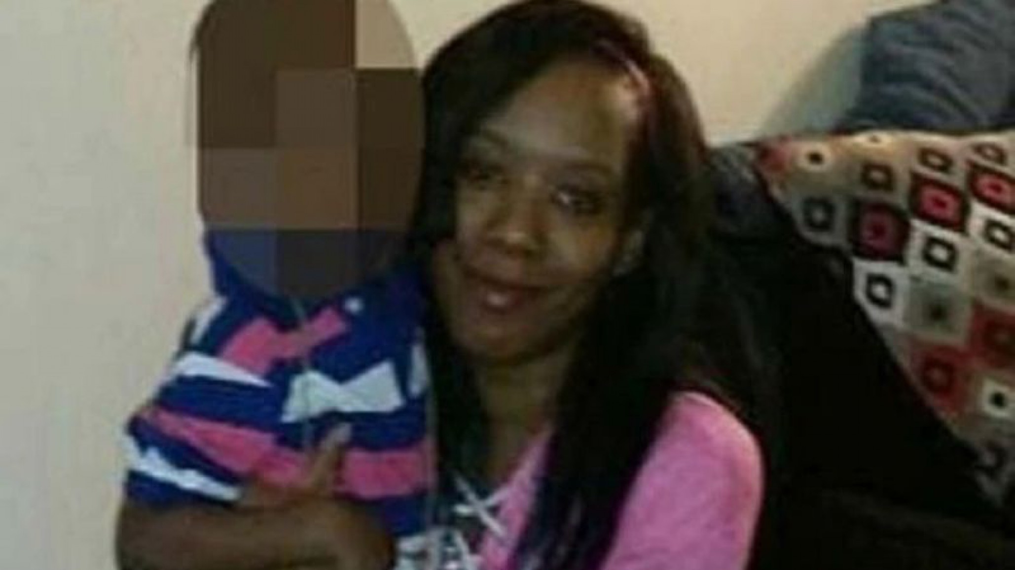 Madre intenta matar a su propio hijo y graba el hecho