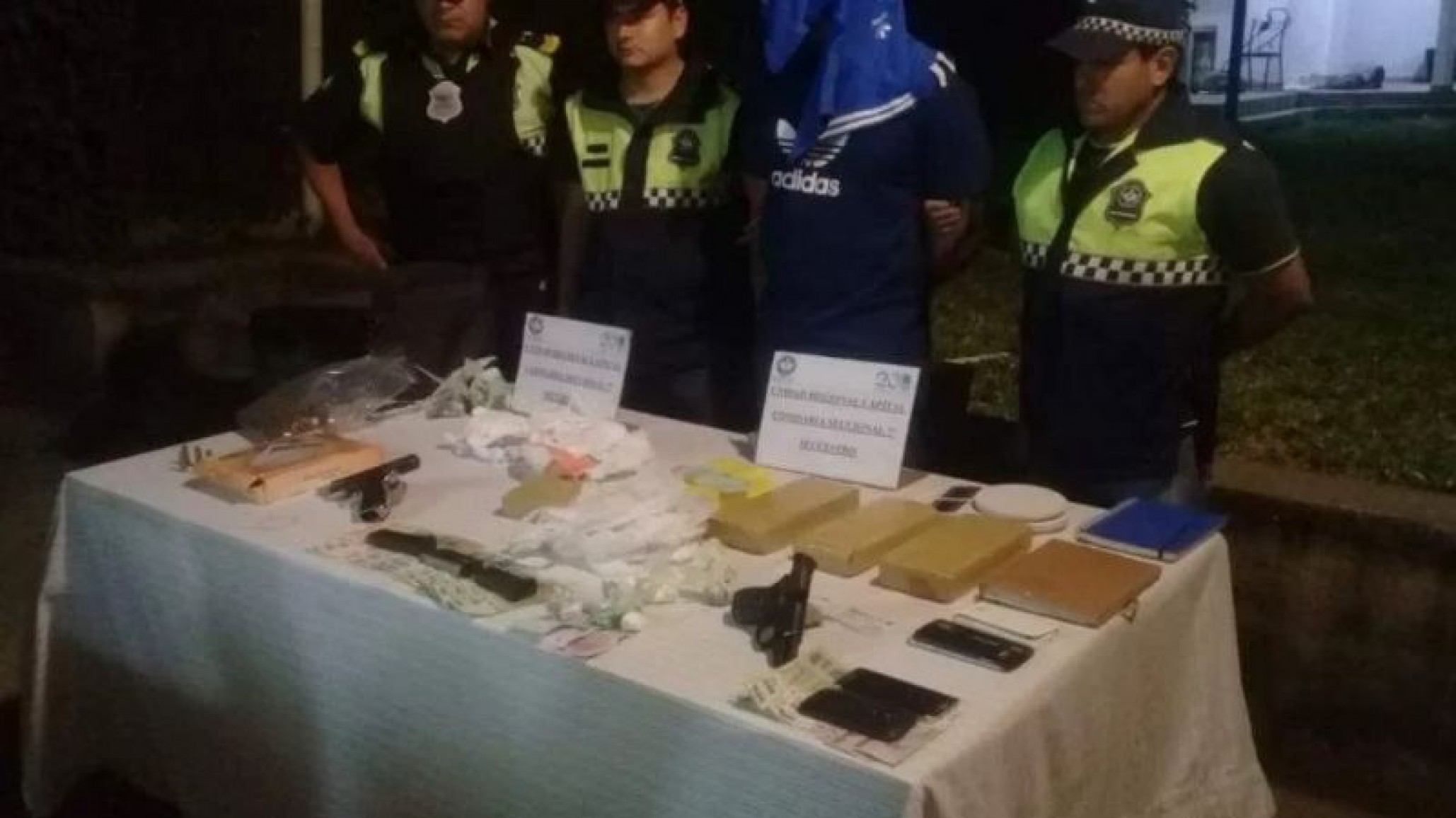 Secuestran drogas, armas y dinero en Tucumán