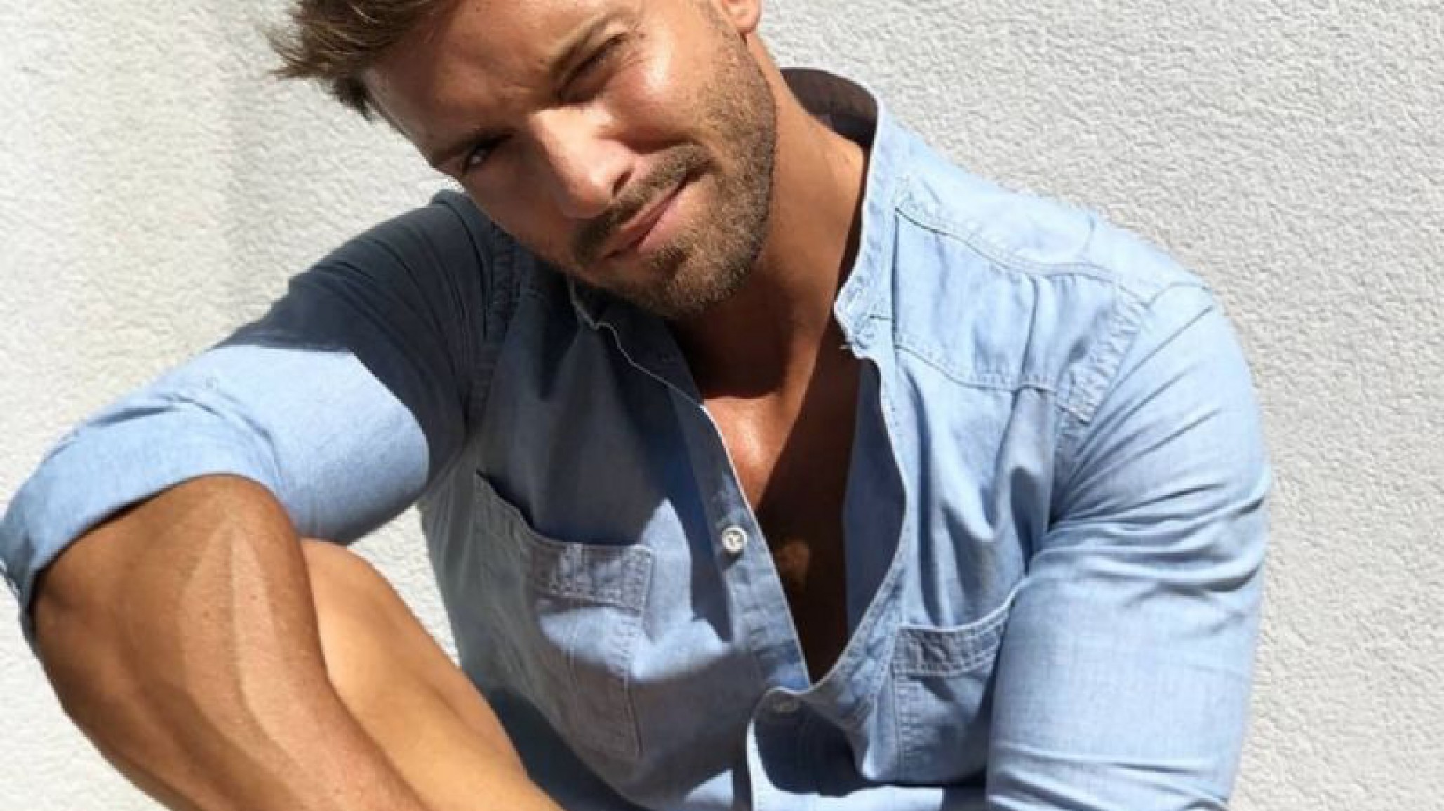 La espalda de Pablo Alborán no es apta para cardíacos