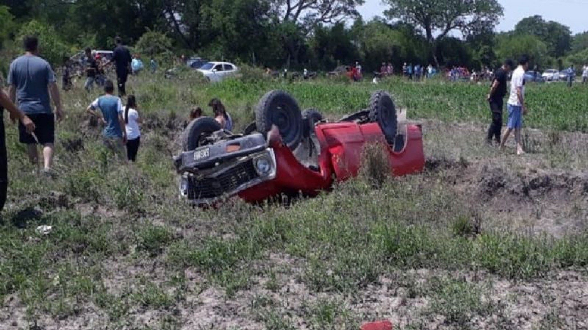 Trágico accidente en Santa Fe: Una persona perdió la vida y otras ocho sufrieron heridas de distinta consideración