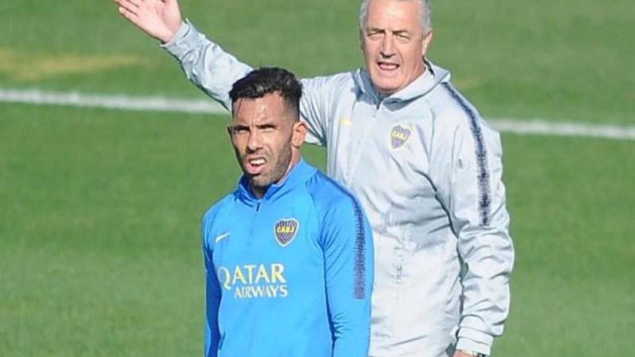 Alfaro :”Tevez salió a bancar a Maradona y eso le costó no ser convocado a la Selección”