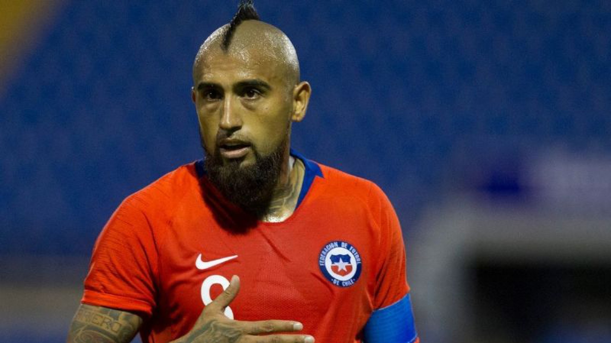 Arturo Vidal desmintió sus dichos acerca de la situación en Chile