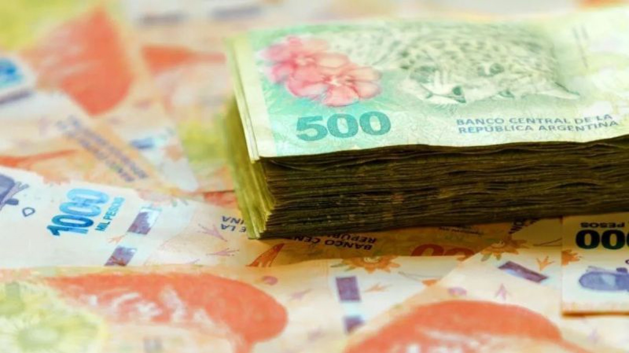 Aguinaldo: ¿Cómo se cobra y cómo se calcula?