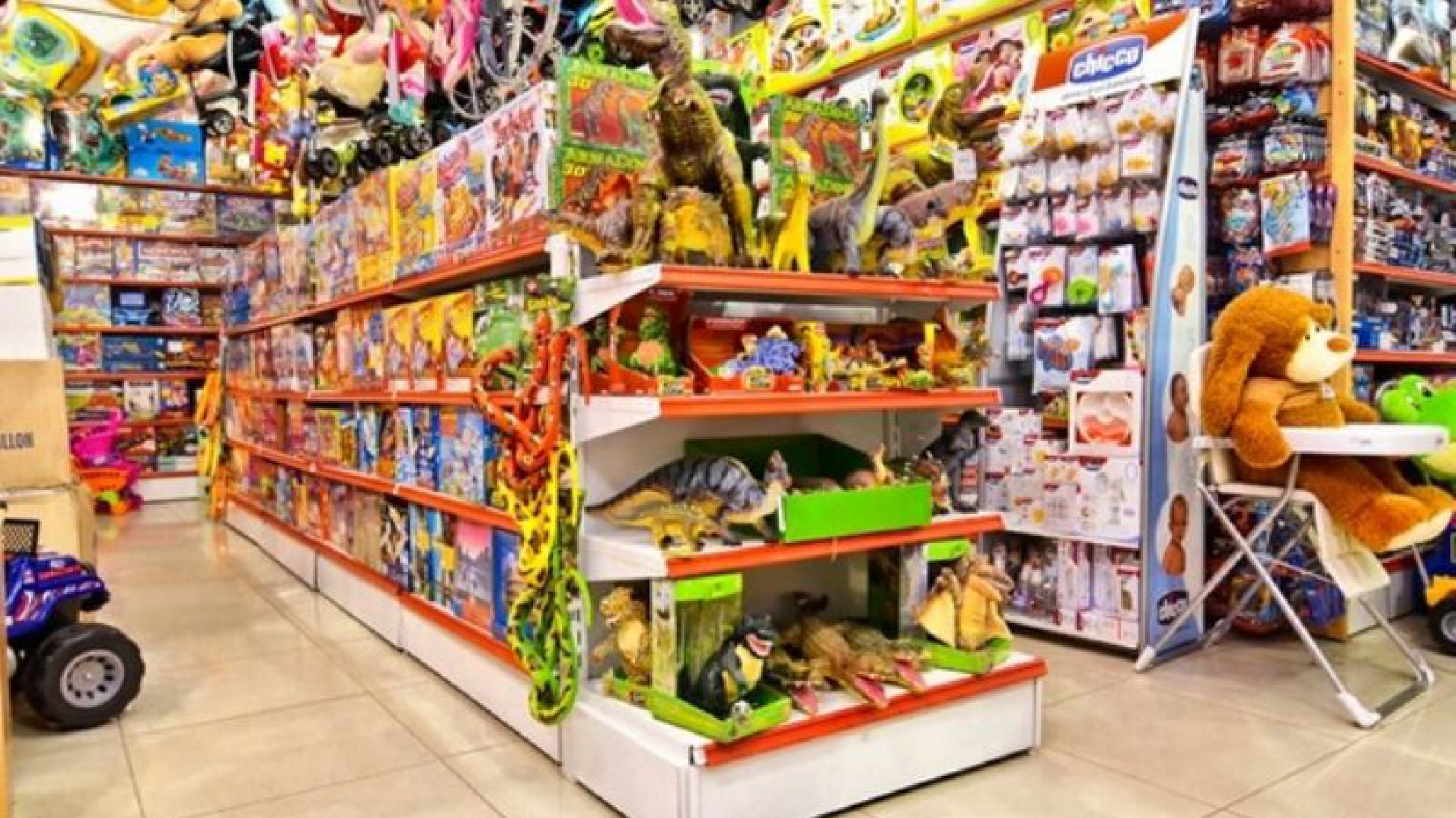 Comodoro Rivadavia: Joven escondió juguetes en su ropa y fue detenido