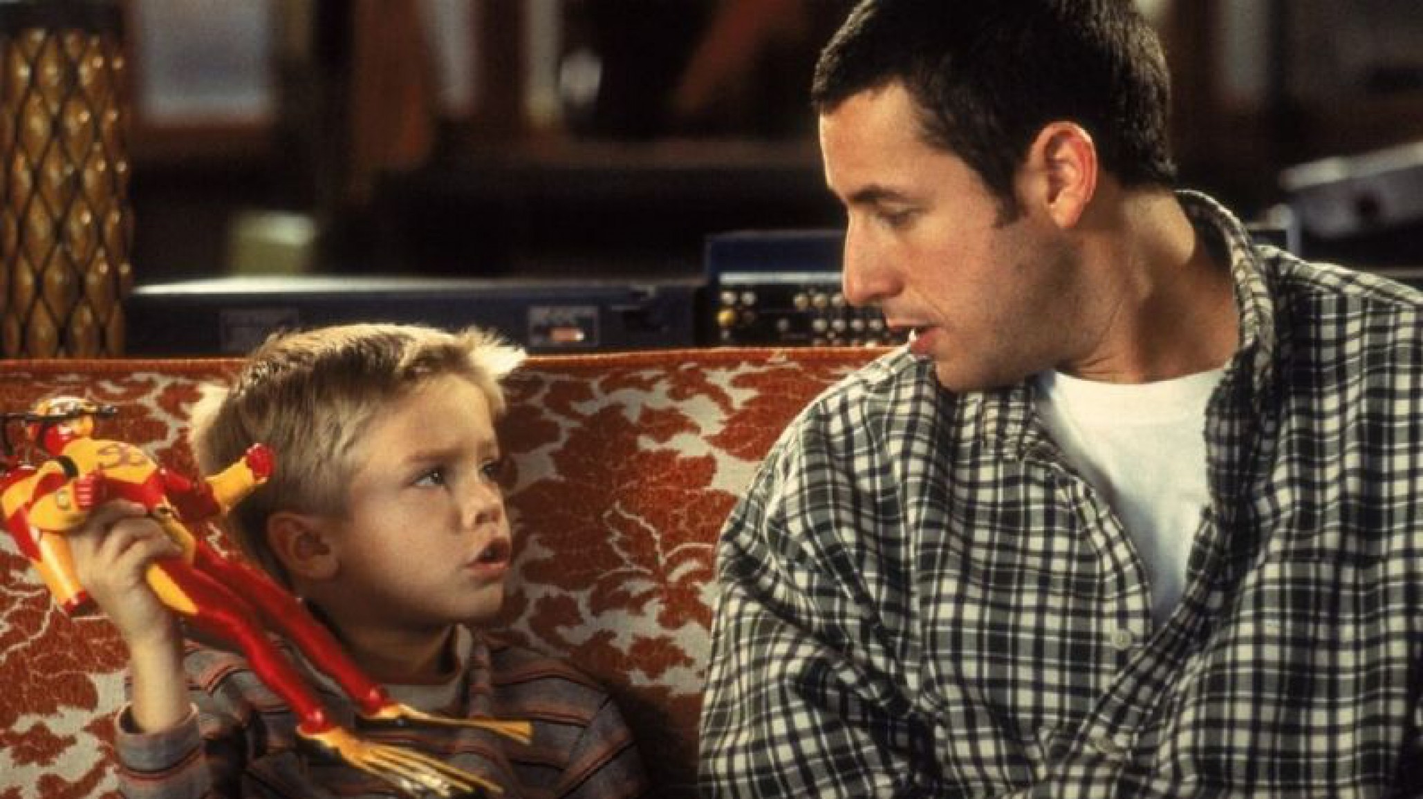 Adam Sandler se reencontró con su “hijo” de Un papá genial tras 20 años del estreno