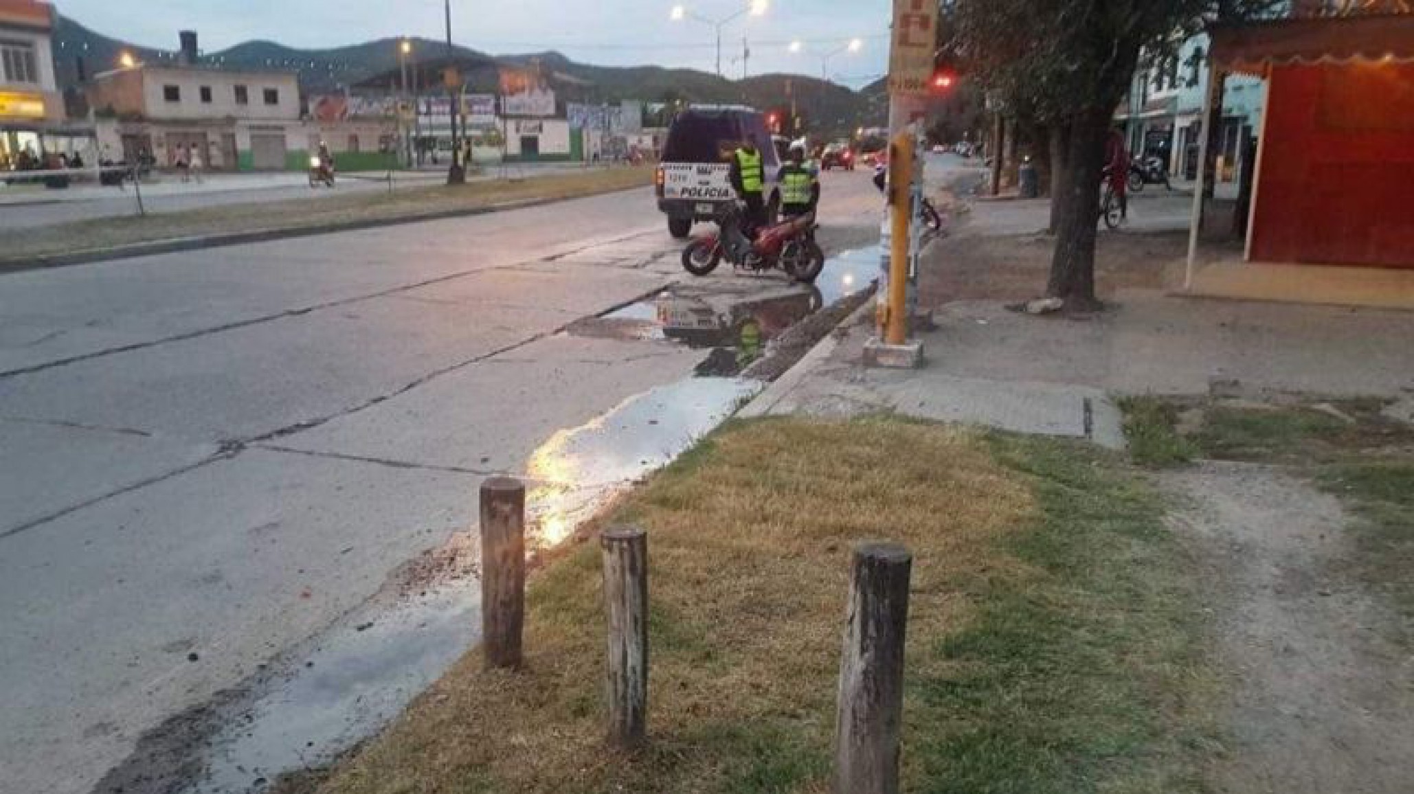Murió un motociclista tras chocar contra un auto