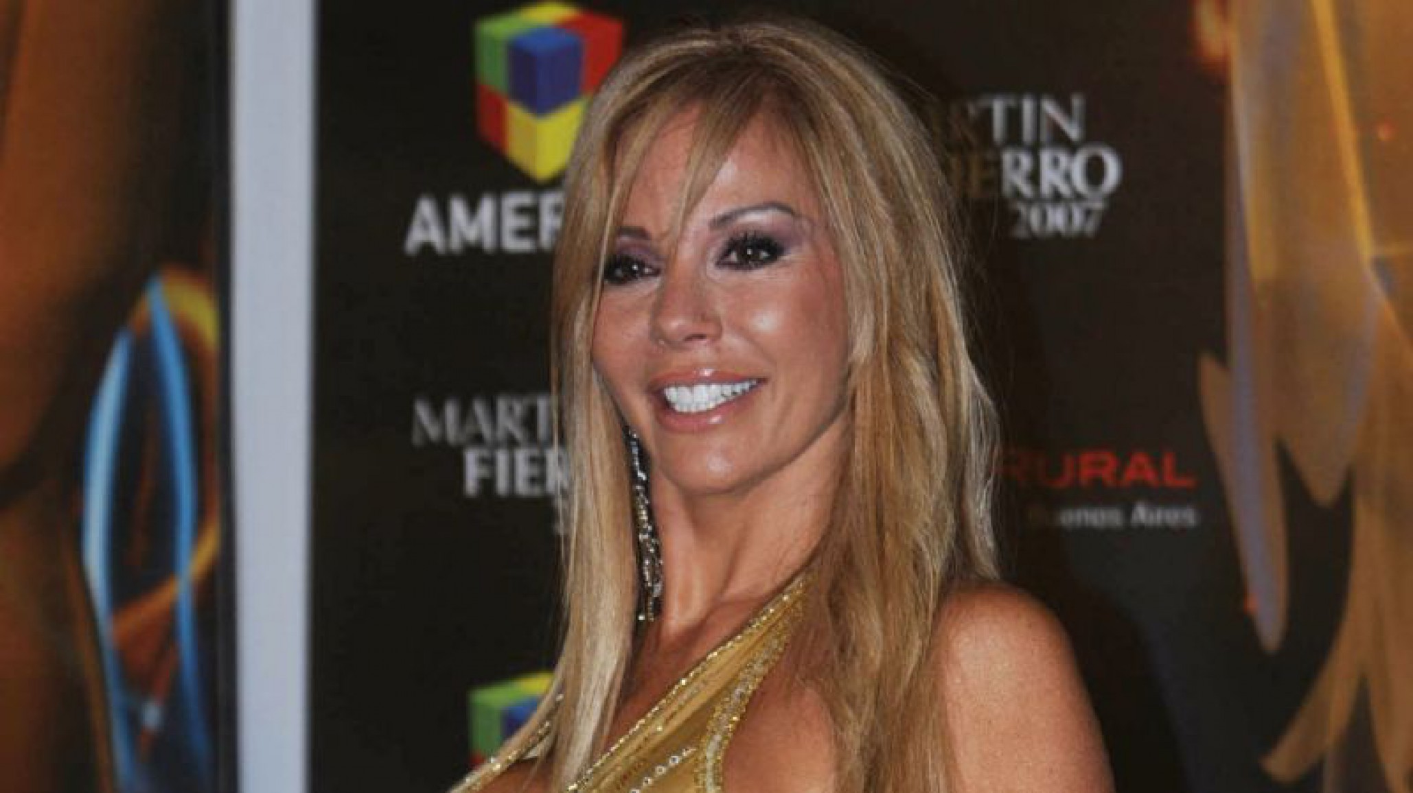 ¡Belleza infinita! Graciela Alfano revolucionó las redes posando en bikini a los 67 años