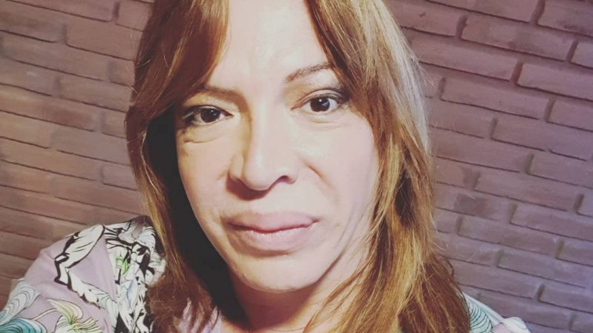 ¡En topless y rodeada de perros! La mañana de Lizy Tagliani es furor