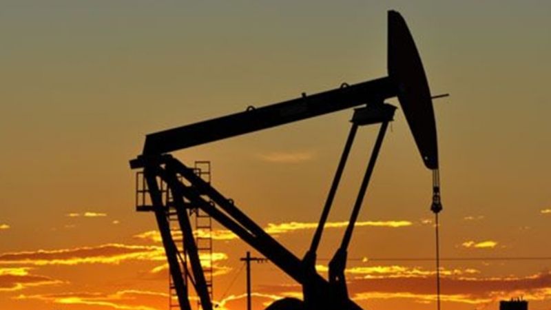 Le bajarán el 60% del sueldo a los petroleros ¿Qué dirá Alberto Fernández?