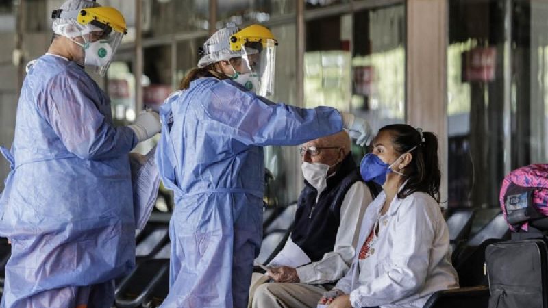 Un nuevo y lamentable récord de muertos en Estados Unidos: 2.108 víctimas fatales de covid-19 en las últimas 24 horas