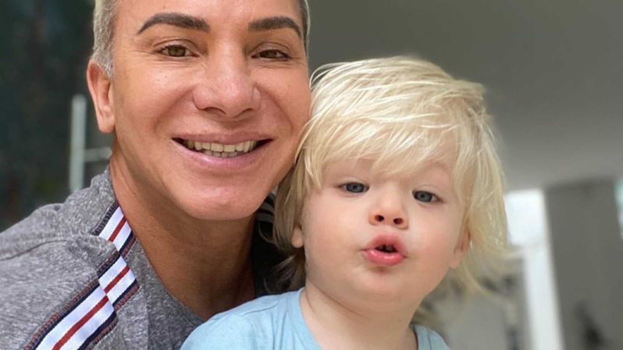 Así se divierten Flavio Mendoza y Dionisio