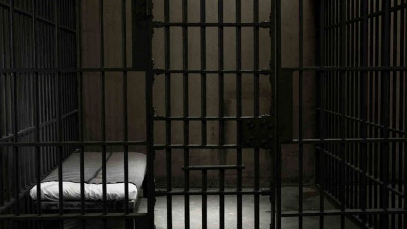 Lo detuvieron por robar y amaneció muerto en la celda