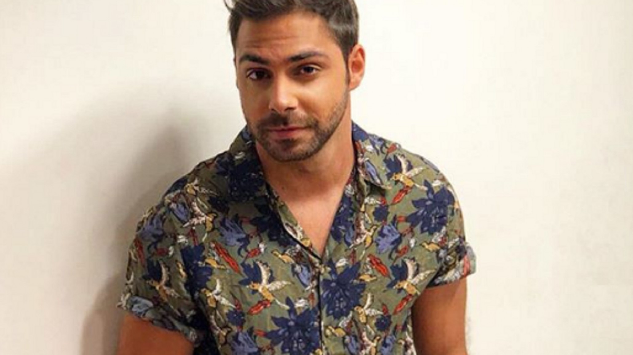 Grego Rossello mostró el efecto cuarentena en él “de casi abdominales a casi un hijo”