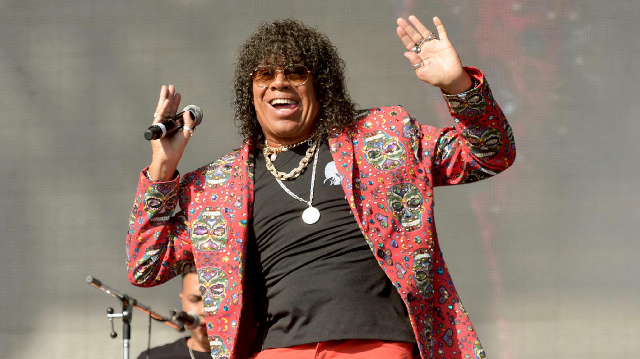 Por la crisis la Mona Jiménez desvinculará a sus empleados