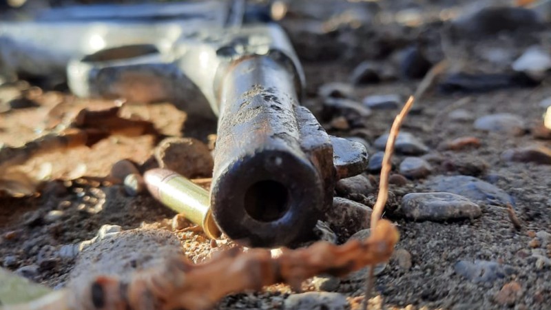 Ebrio amenazaba con un arma, lo detuvieron ¡era de juguete!