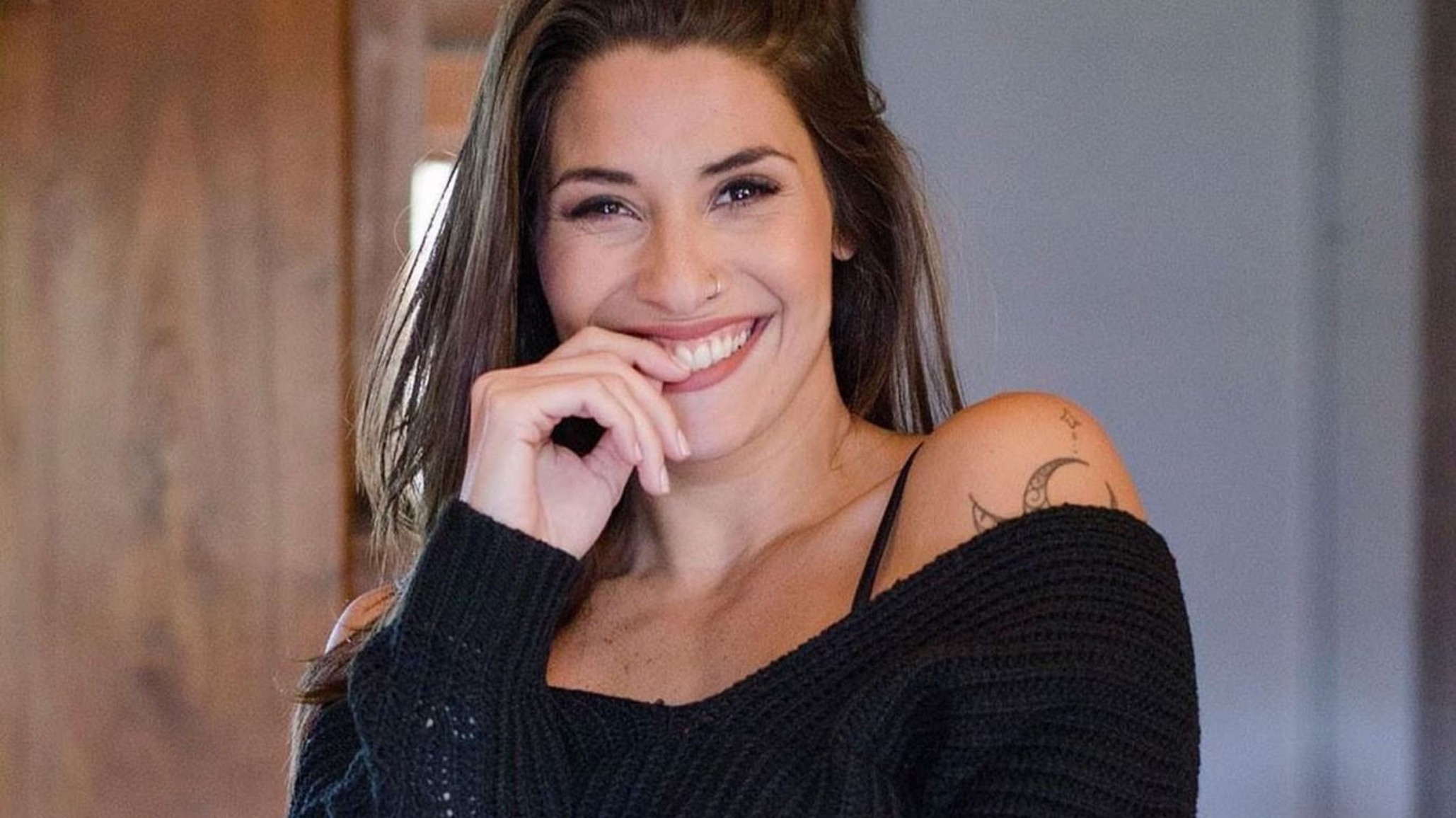 Ivana Nadal y una atrevida sesión de fotos antes de acostarse