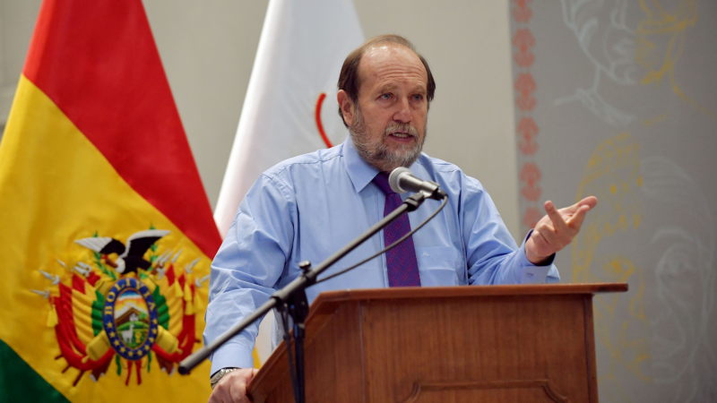 Ministro de Salud de Bolivia arrestado por corrupción
