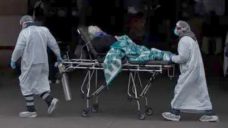 Chile en su peor momento del coronavirus: los médicos deben decidir a quién darle una cama