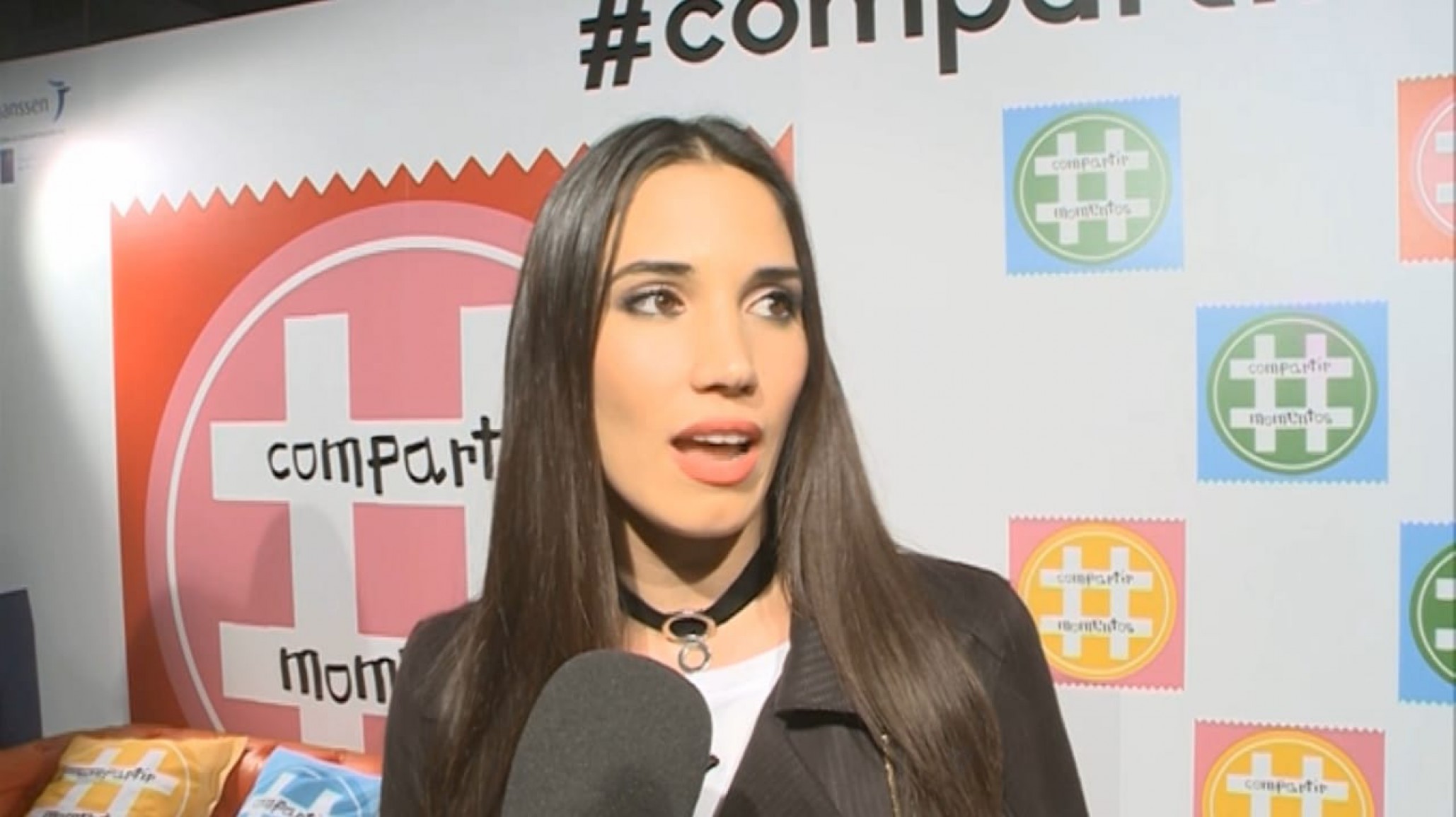 ¡El destape de India Martínez! Deja a un lado la música y luce un microbikini