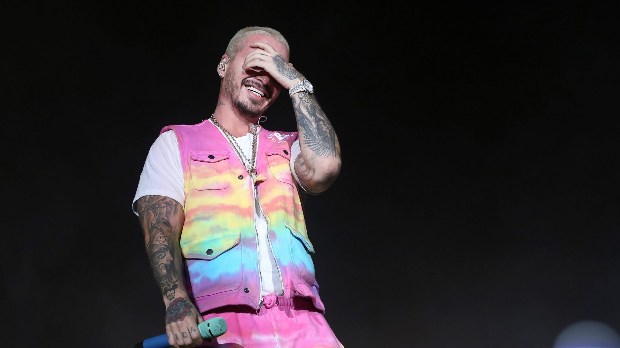 Confundieron a J Balvin con Maluma ¡y reaccionó!