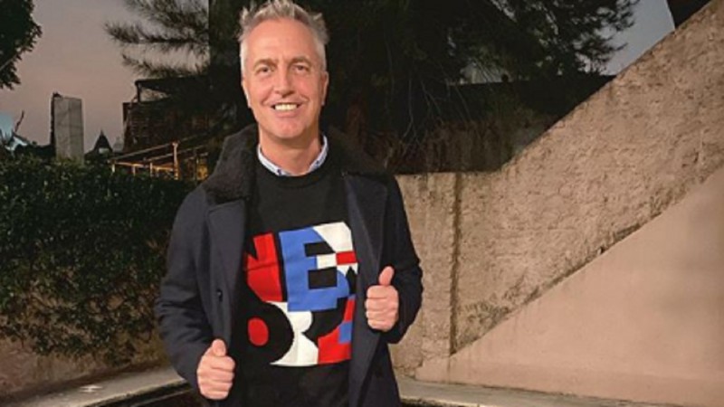 Marley solidario: donó ropa y comida a la fundación Manos Abiertas