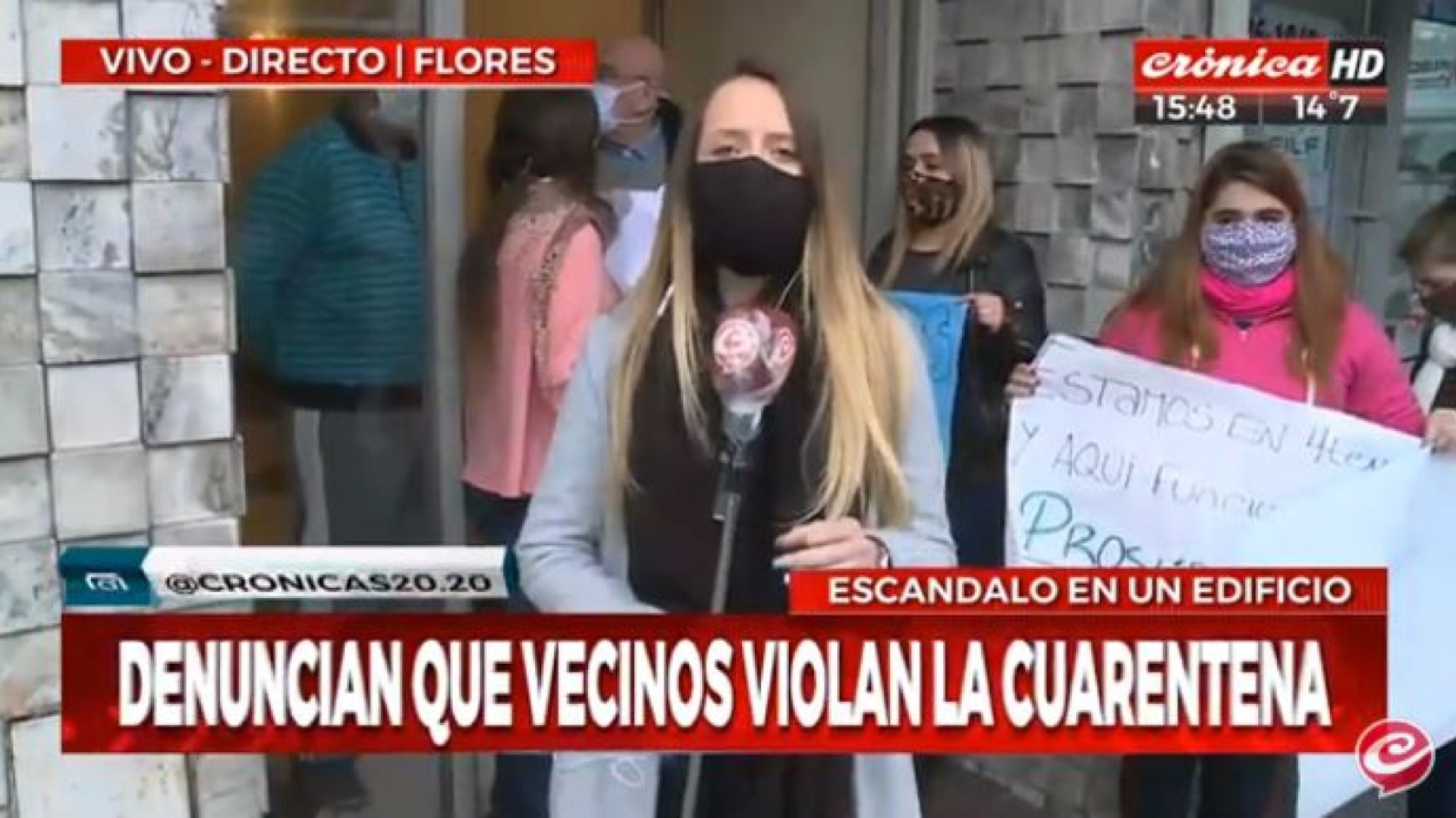 Vecinos indignados por prostíbulo que funciona en el edificio y que no cumple la cuarentena