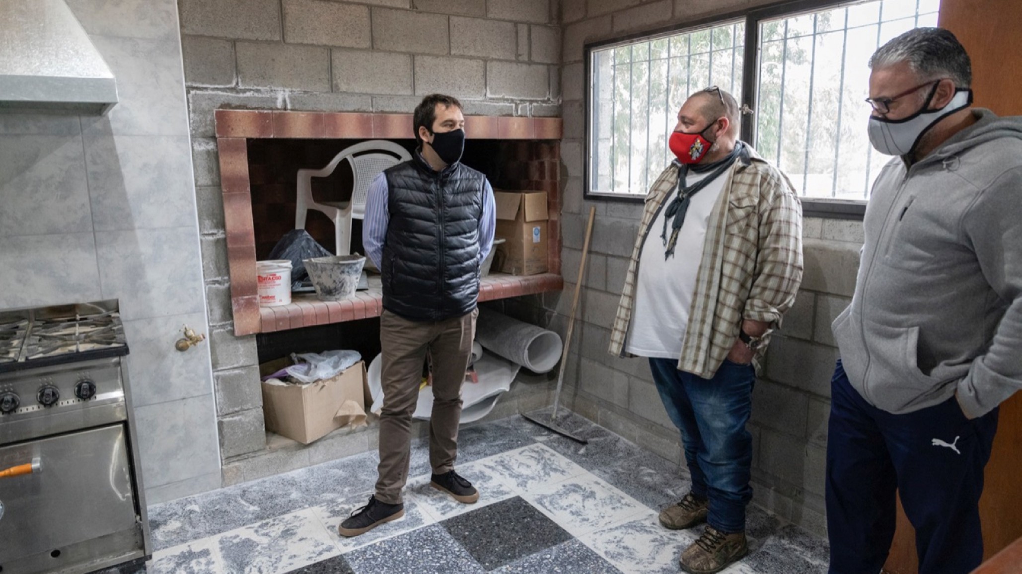 La municipalidad de Comodoro sigue acompañando a los clubes “para que mejoren sus instalaciones y crezcan”