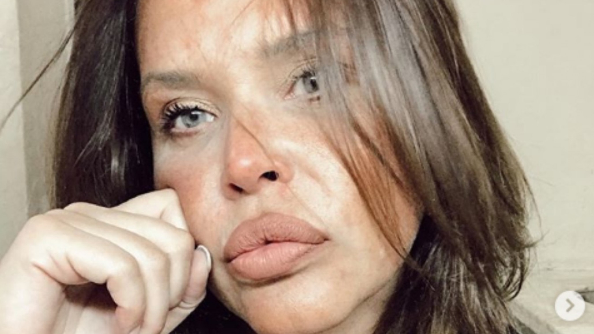 Nazarena Vélez volvió reírse de las críticas que recibió por su cuerpo: Mirá el video