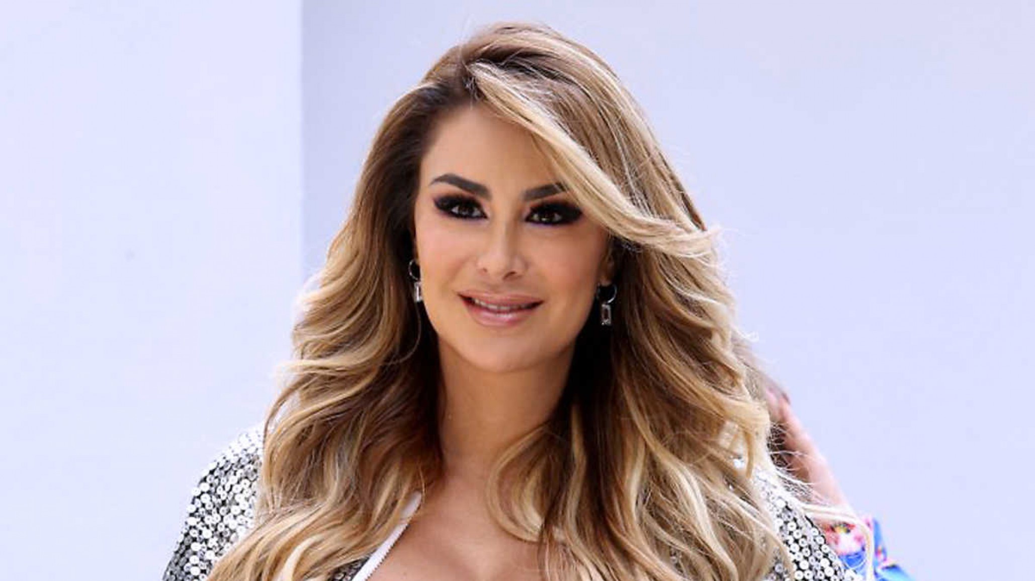 “Devuélveme a mi hijo” ¡Ninel Conde insultó a su ex por Instagram!