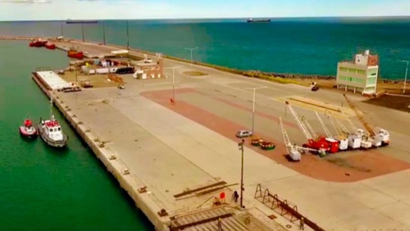 Por los casos de Coronavirus determinaron cese de actividades en el muelle pesquero de Comodoro