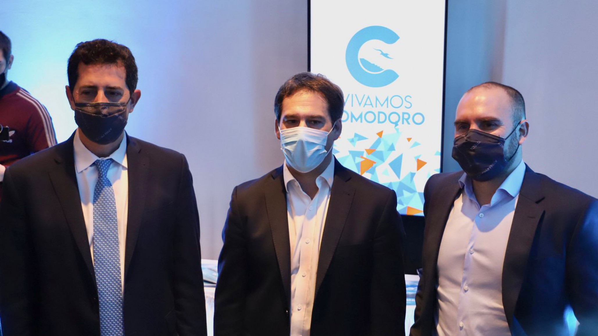 Wado de Pedro y Martín Guzmán en Comodoro “federalismo es que se consiga empleo en el interior”