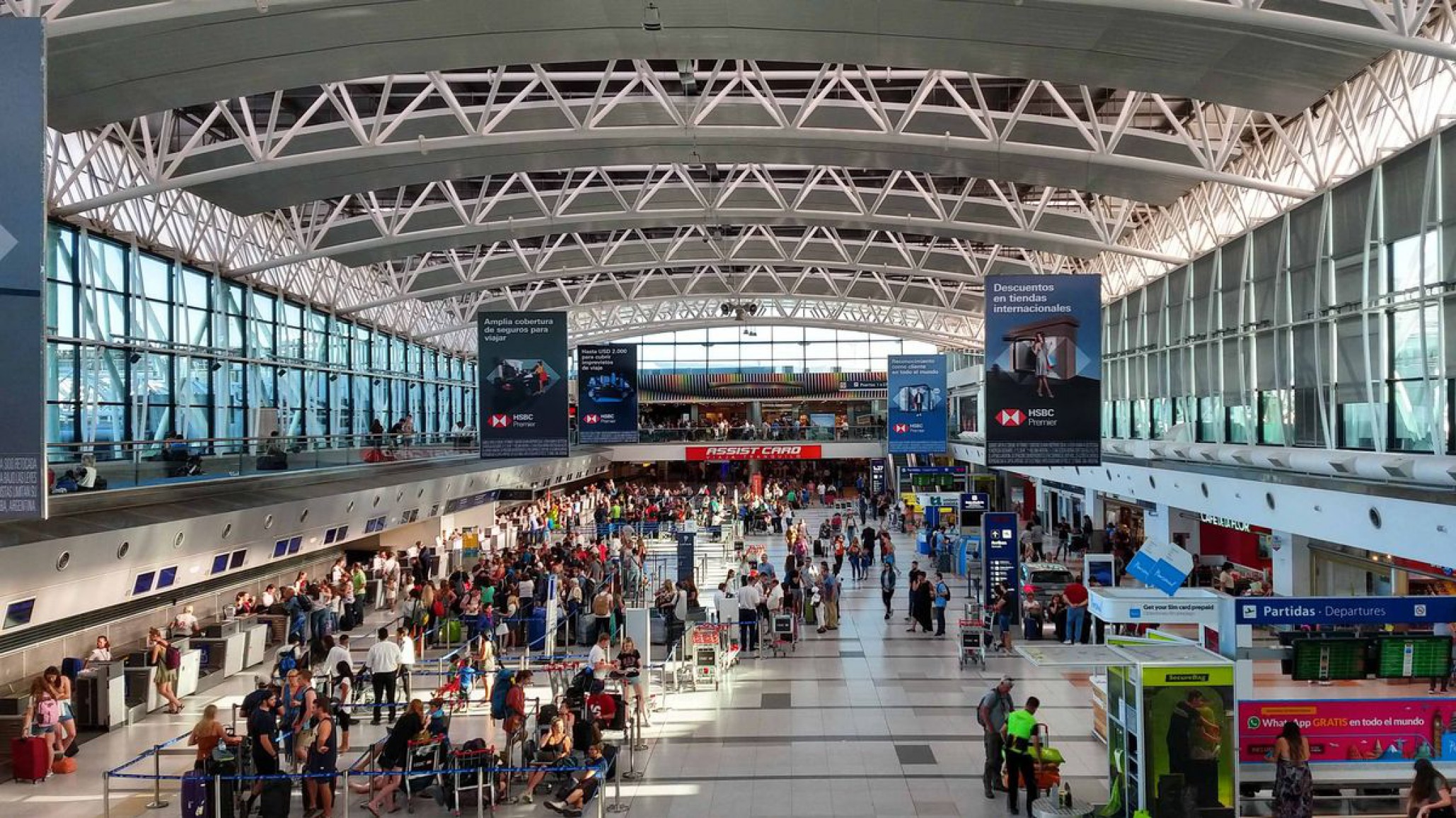 Desde el Ministerio de Turismo crearán una mesa de trabajo para buscar “alternativas” ante la medida del BCRA