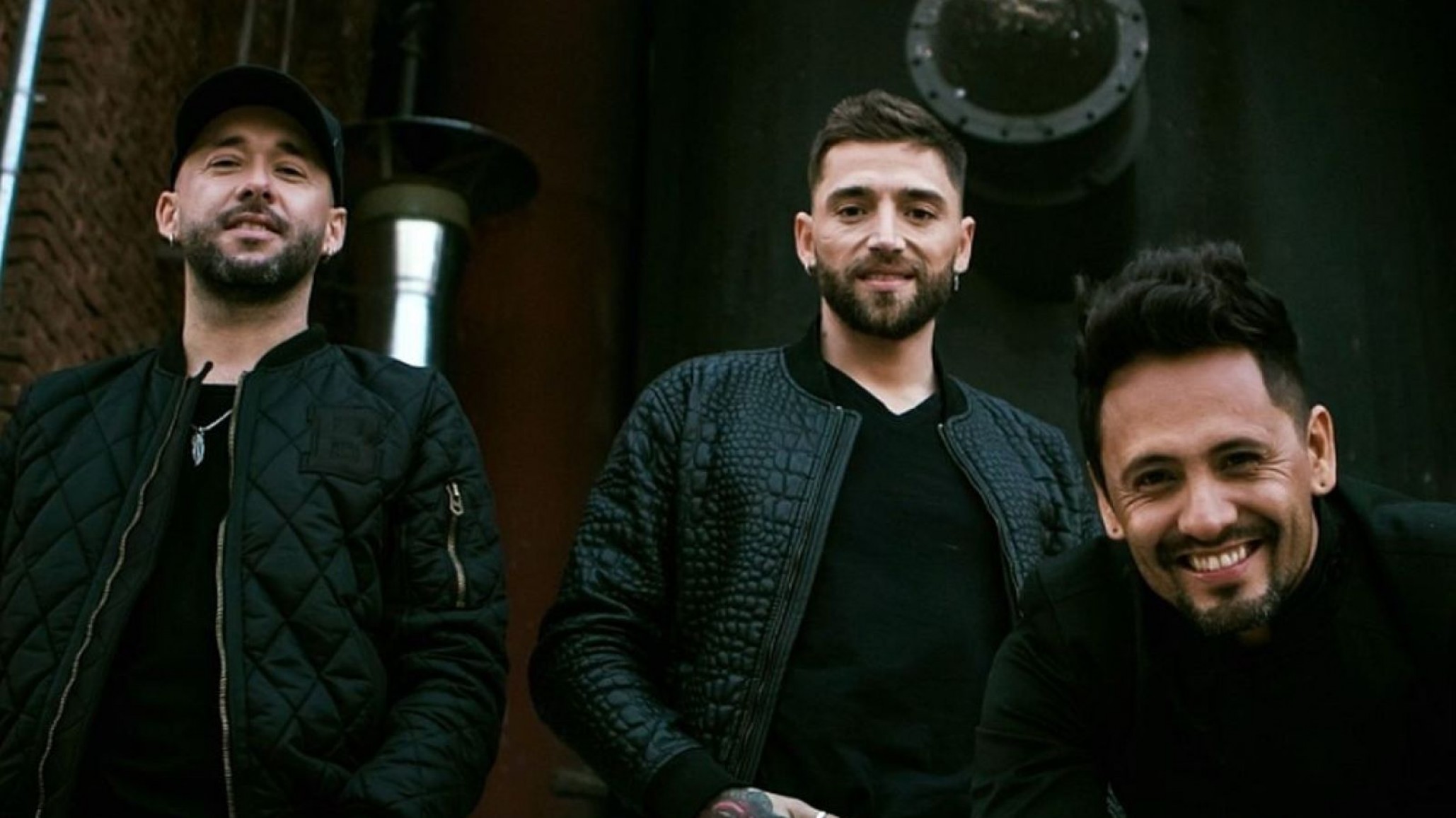 La Konga sorprendió al médico viral que canta a sus pacientes