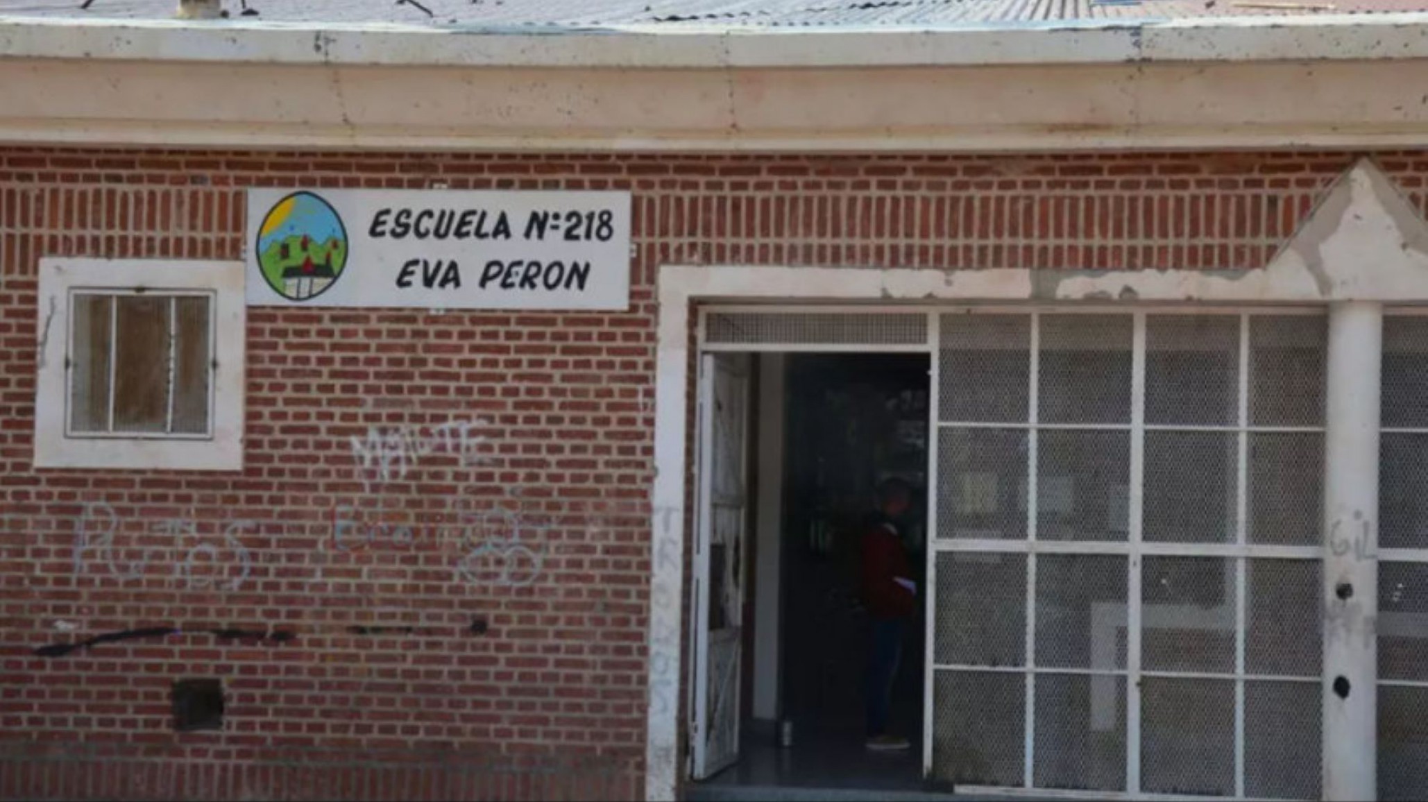 Escuela 218 sin clases por vandalismo “pasa casi todos los fines de semana”