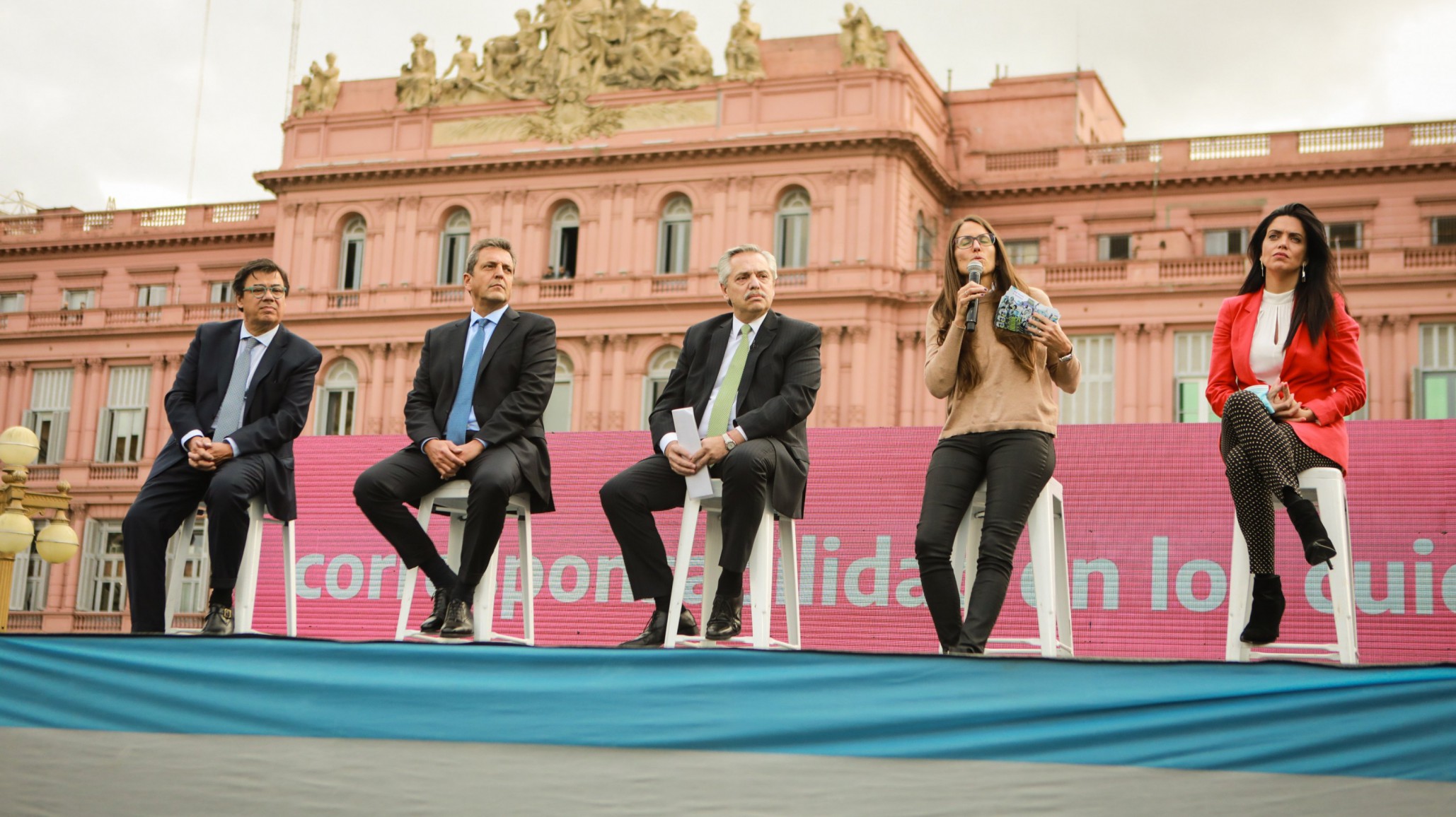 Alberto Fernández presentó Cuidar en Igualdad, el proyecto que amplía licencias para gestantes y no gestantes
