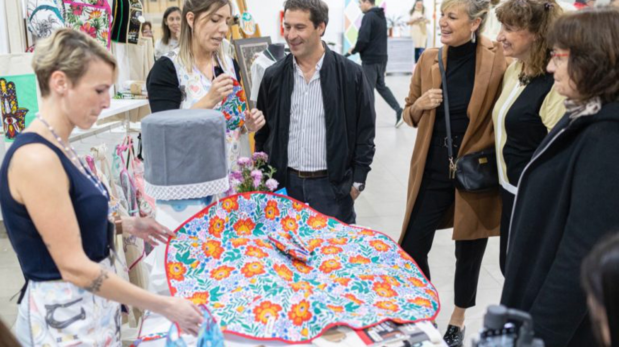 Luque puso en valor la impronta cultural y las actividades para vecinos de todos los barrios