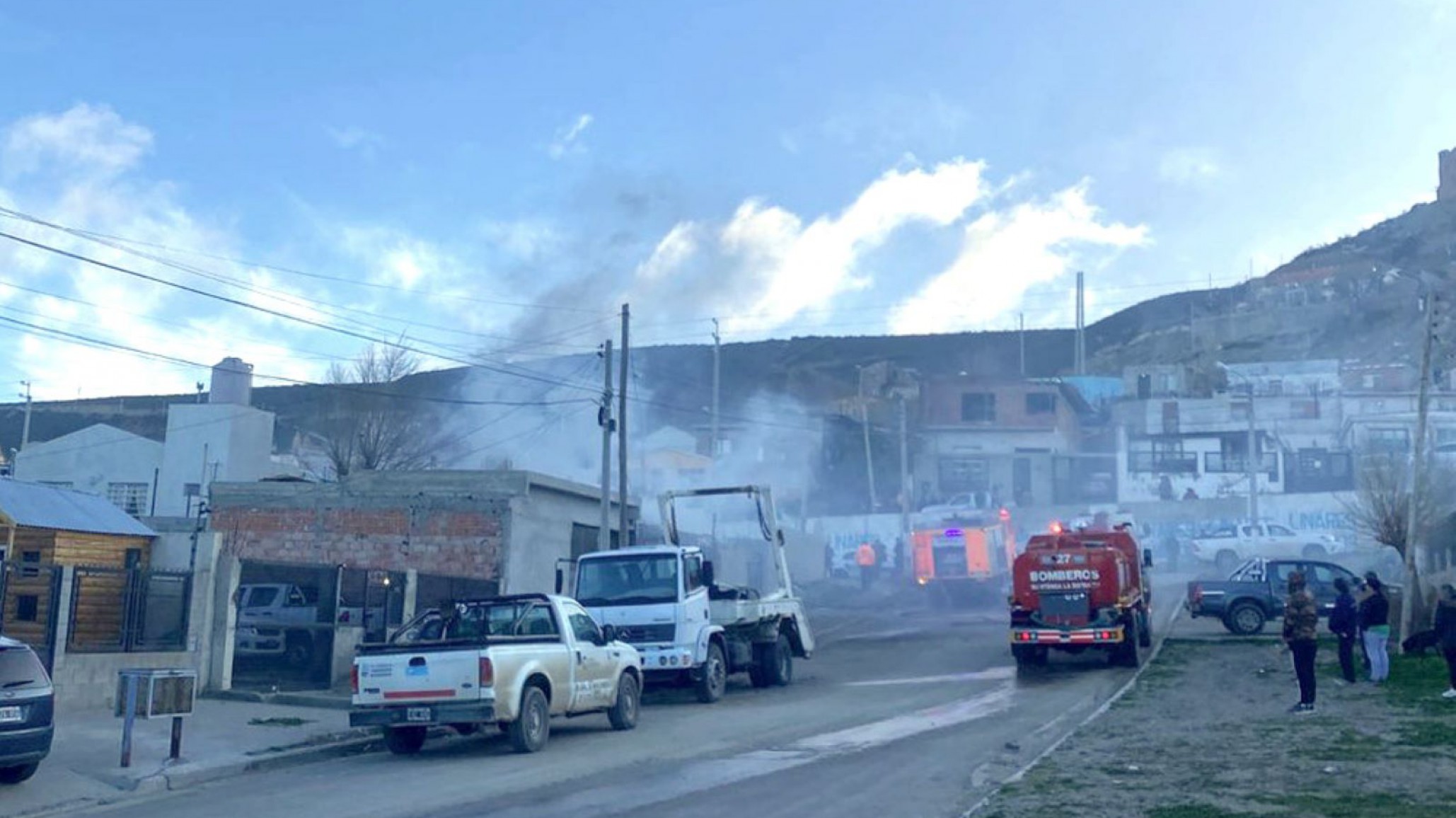 Incendio fatal: murió una madre y sus dos hijos de 1 y 7 años