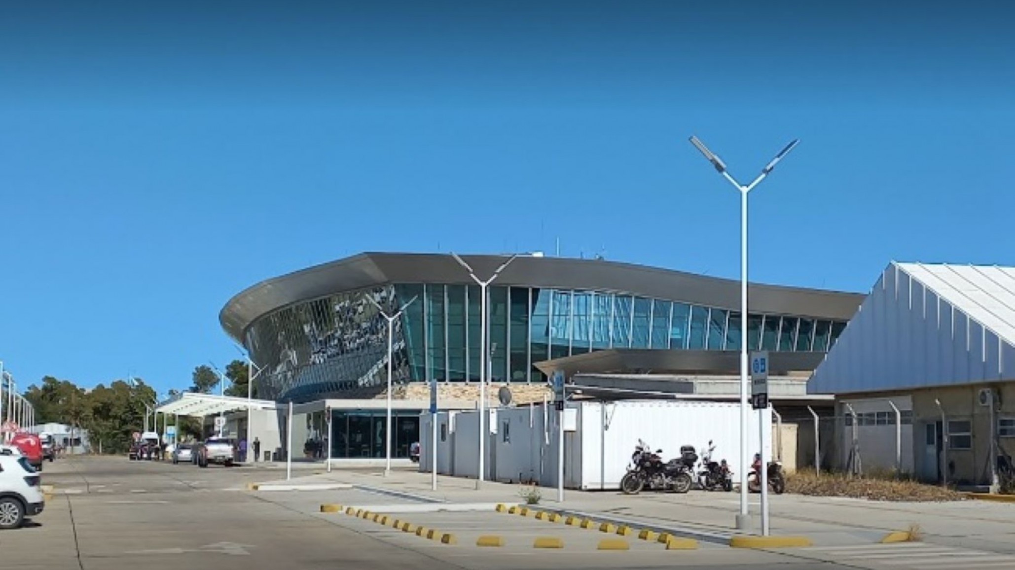 El paro de aeronáuticos ya afecta vuelos: ¿Habrá arribos a Comodoro desde Buenos Aires?