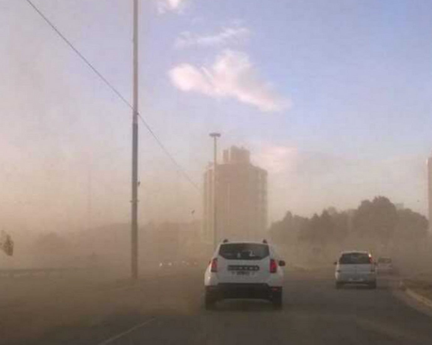 Comodoro bajo el viento: ráfagas de más de 100 km/h para este lunes