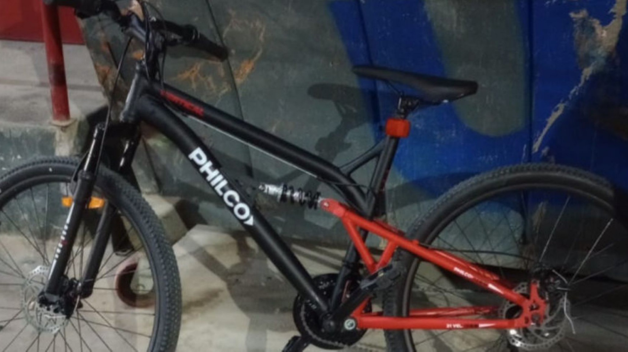 Quiso robar bicicleta a una joven “a punta de cuchillo” y fue detenido