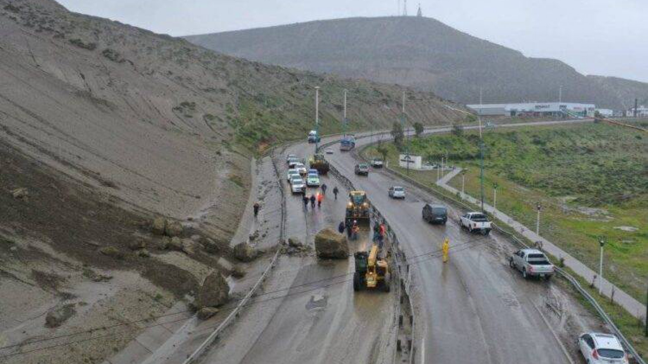 Luque confirmó que buscarán sacar el tránsito pesado de la Ruta N°3