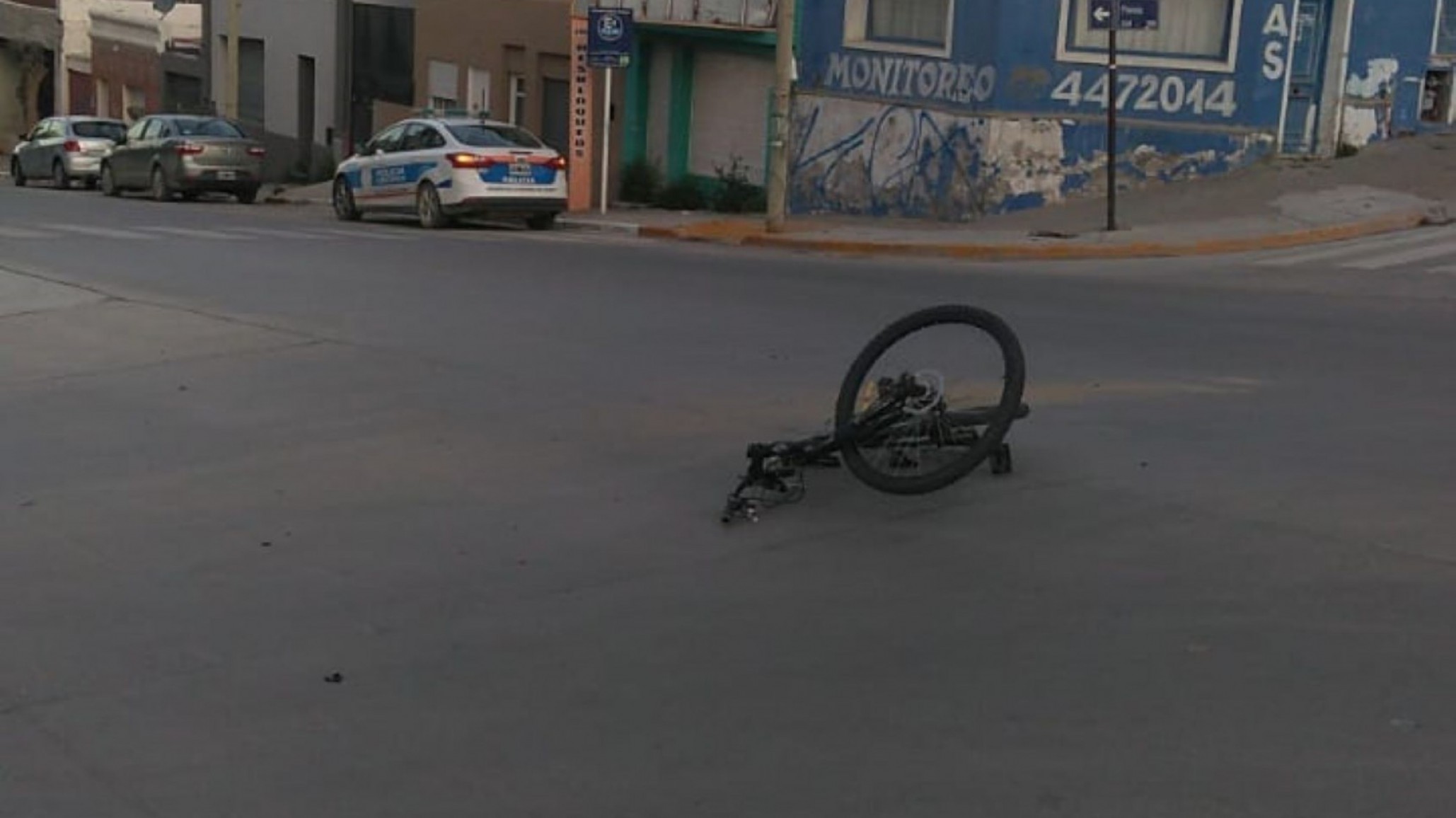 Atropellaron a ciclista en pleno centro