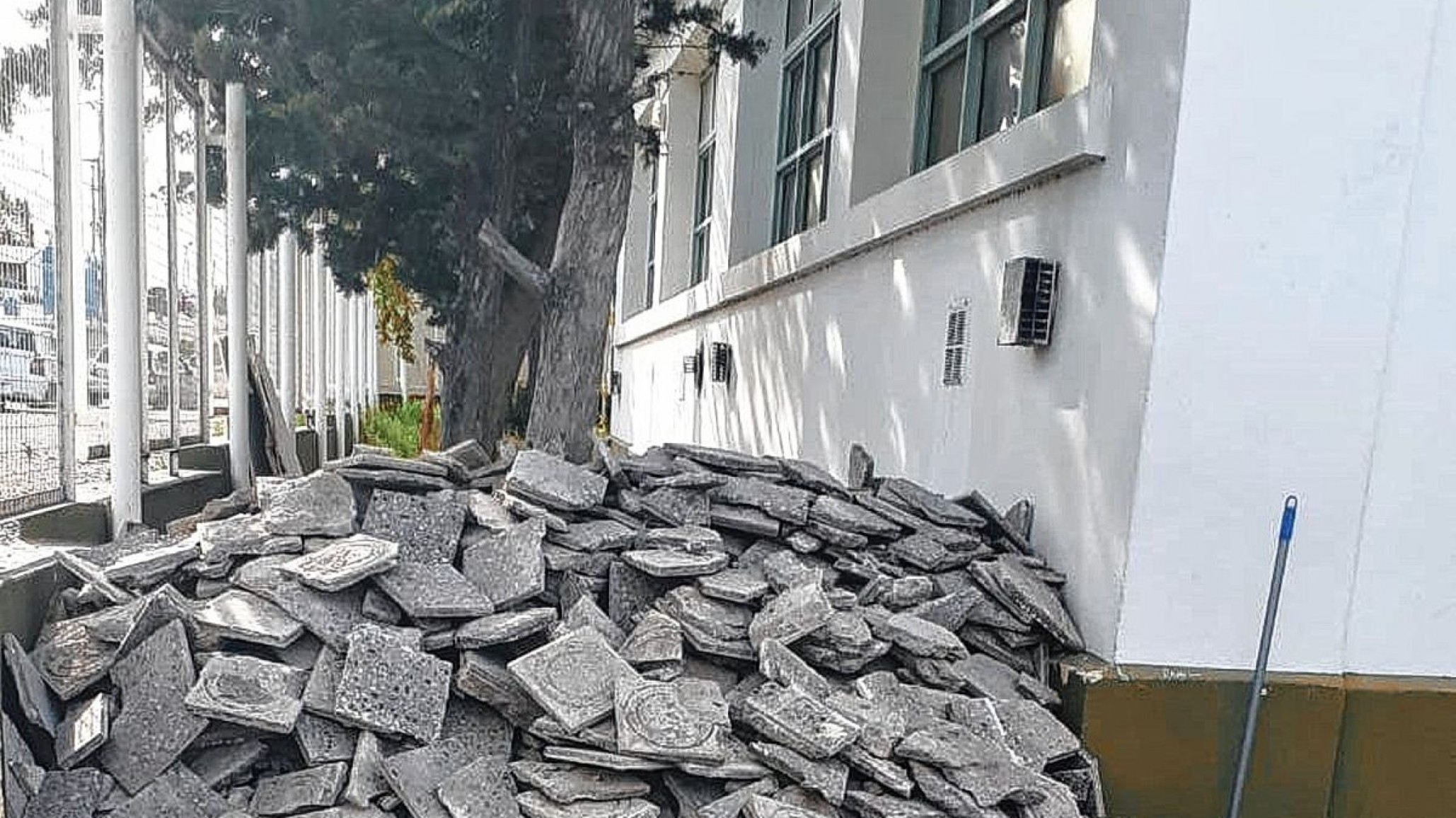 Suspendieron clases en Escuela 126 hasta el final de refacciones