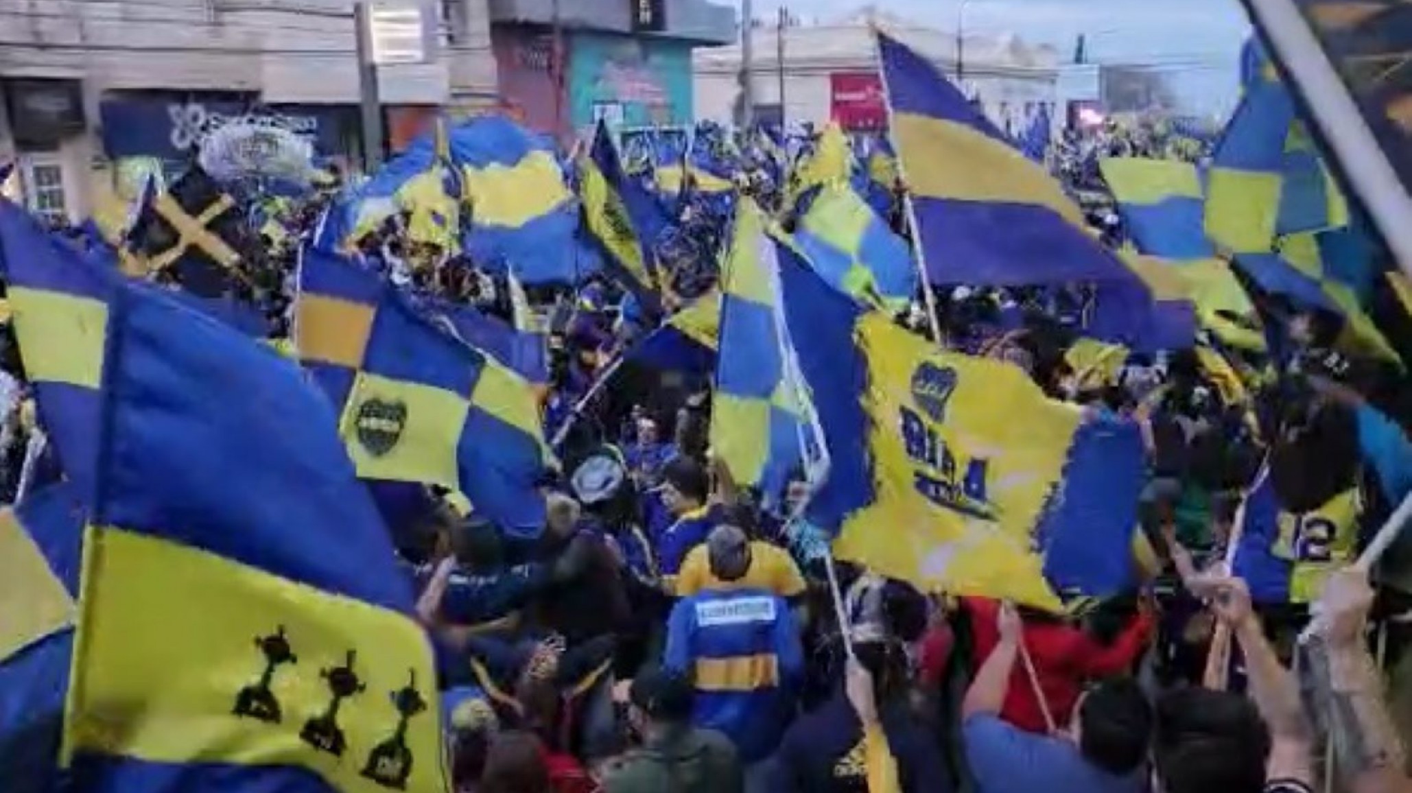 5000 hinchas celebraron el triunfo de Boca en Comodoro