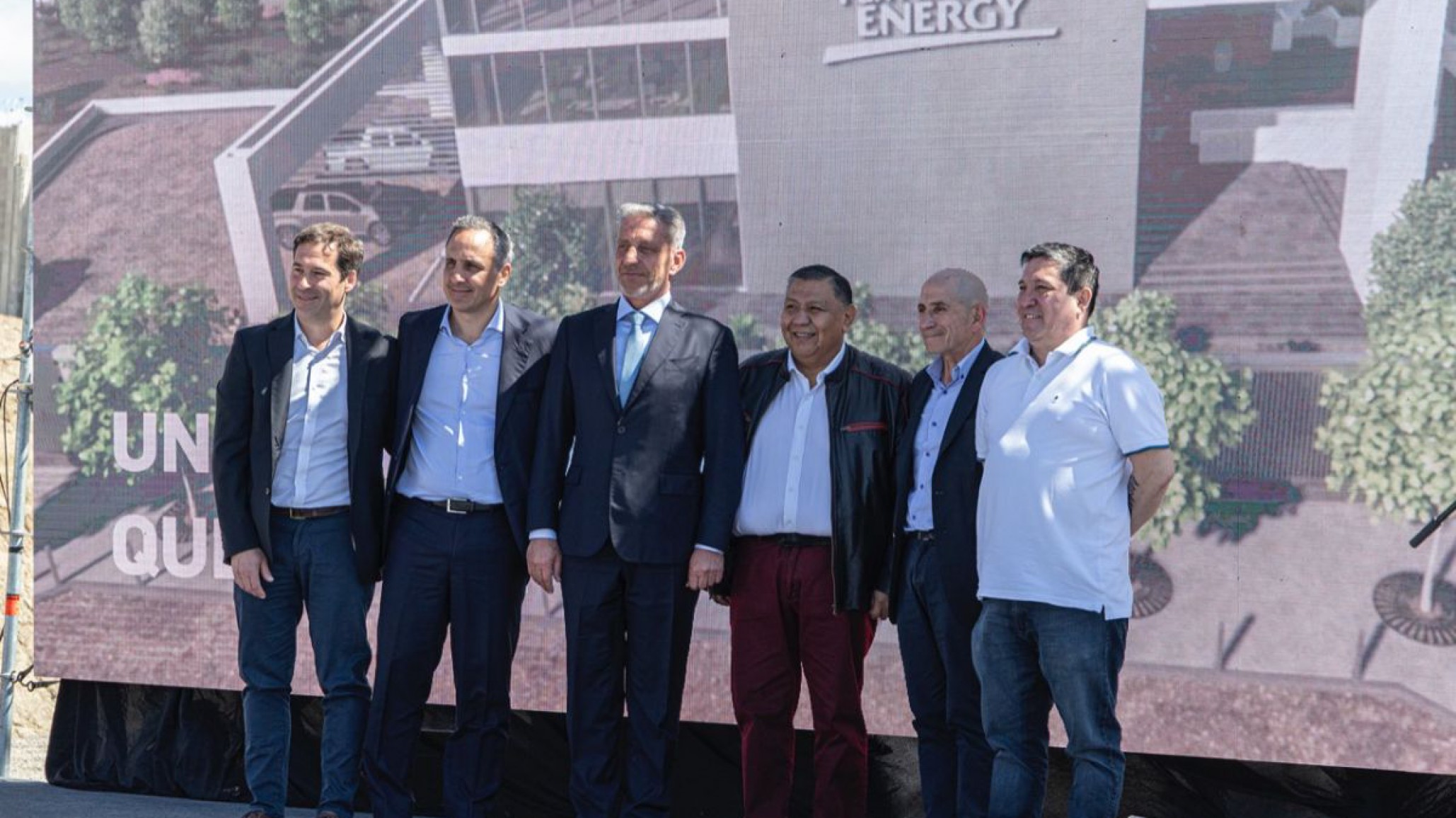 Luque y Arcioni dieron inicio a la construcción del edificio de la empresa PAE