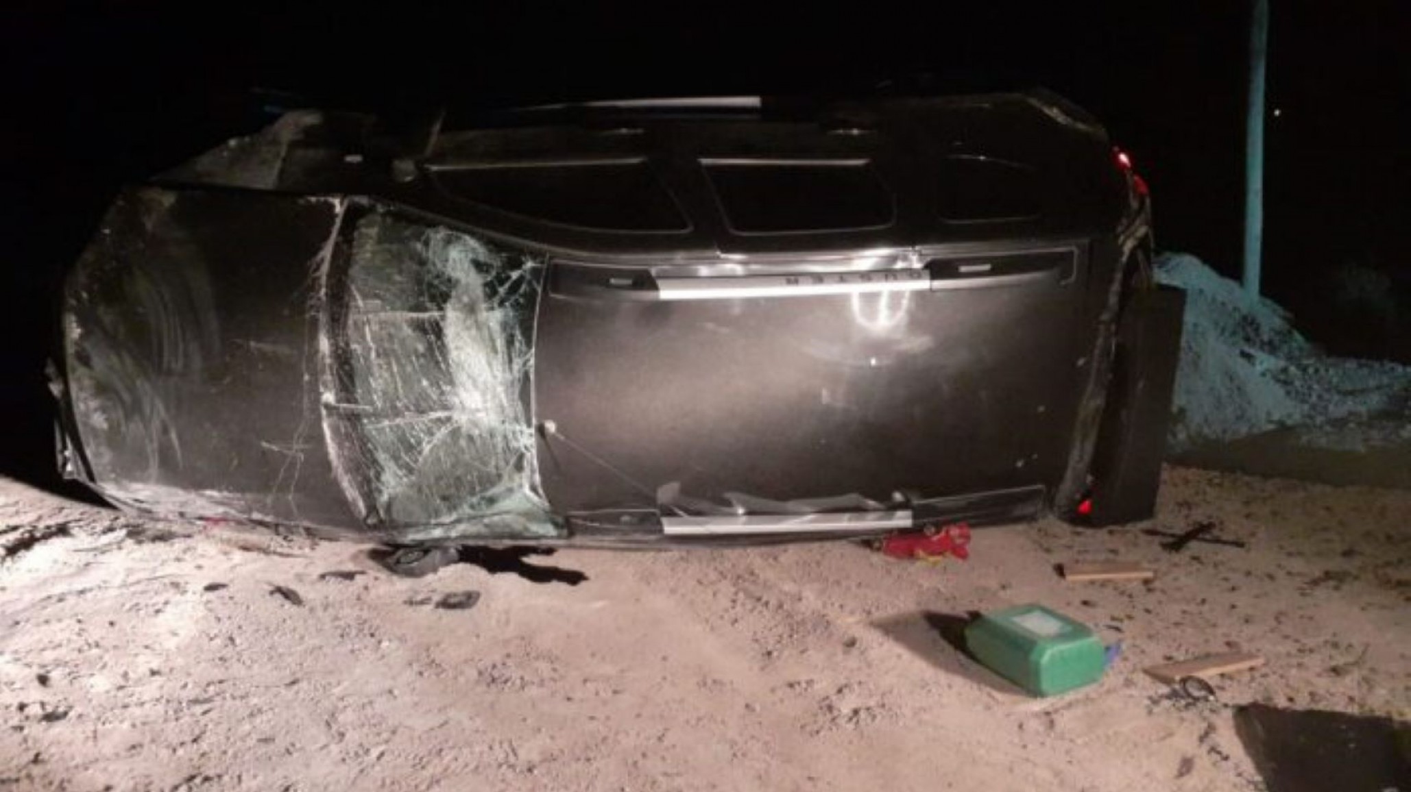 Vuelco: una joven se accidentó camino a Caleta Córdova