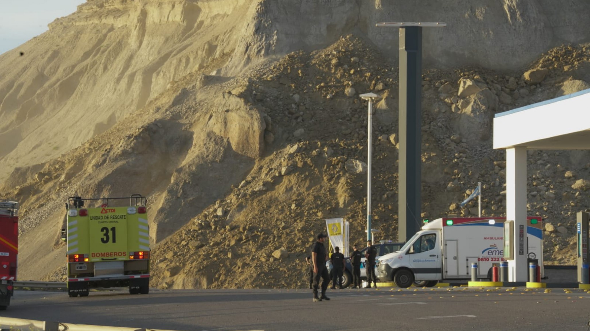 Cerro Chenque: “Ya se detonó un sector y se movieron edificios en zona céntrica”