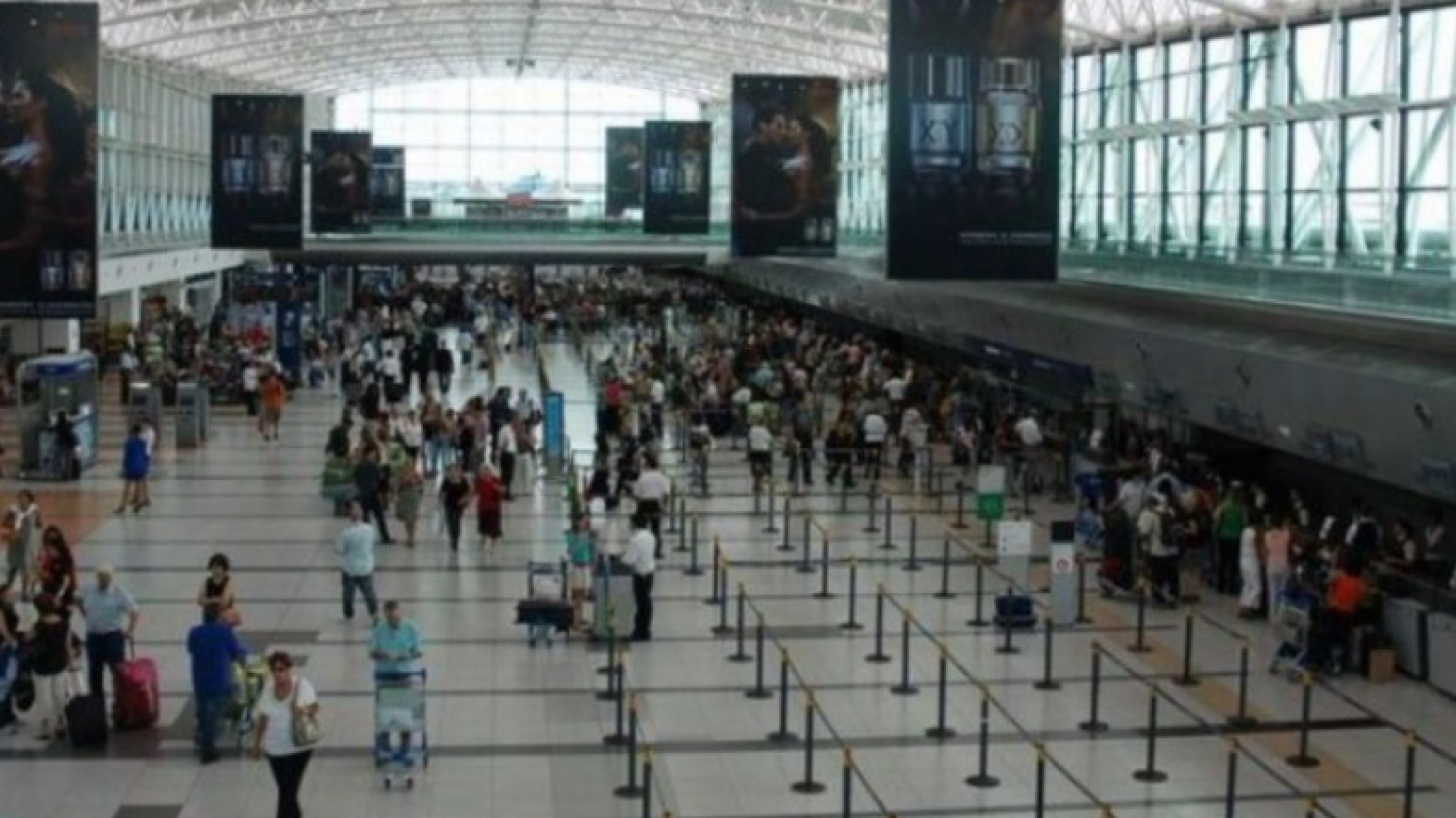 Masivo ingreso de rusas embarazadas a la Argentina ¿qué hay detrás?