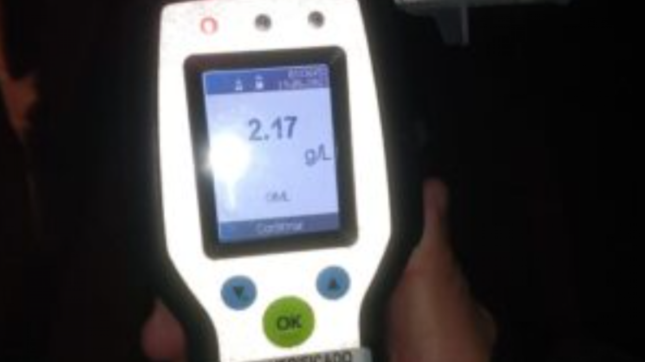 Conductor con 2,17 g/L de alcohol en sangre chocó varios autos estacionados