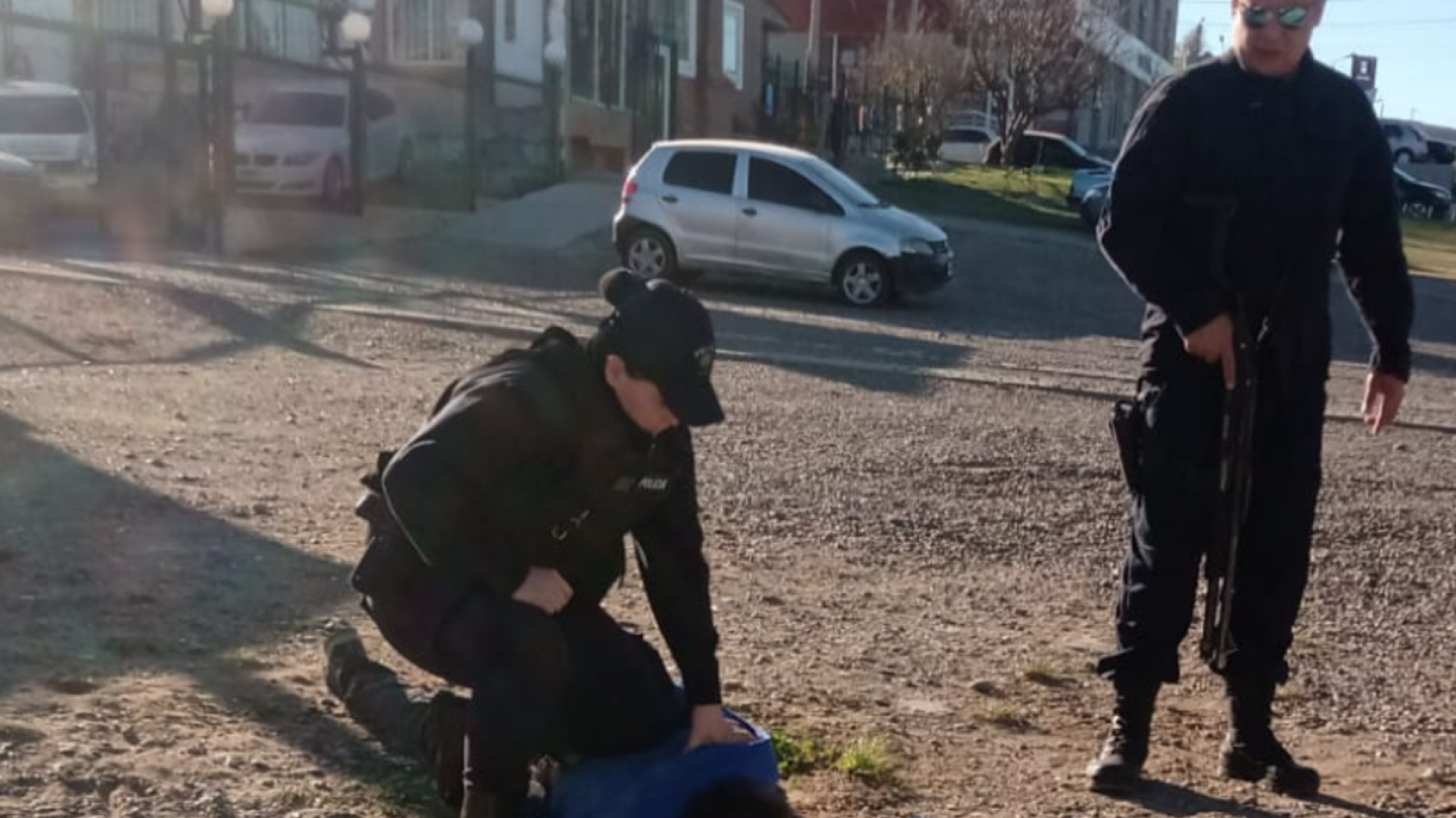 Tres vecinos atraparon a un ladrón